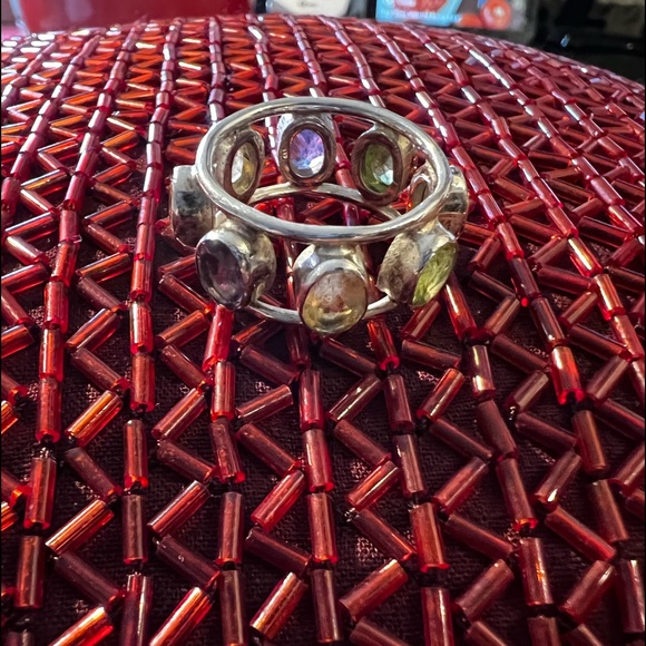 Sterling silver ring size 7 - Picture 2 of 3